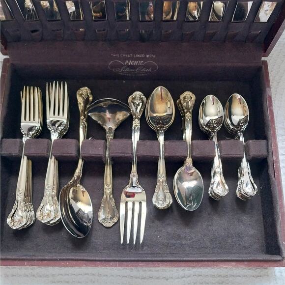 VINTAGE! GOLDWASHED SILVERPLATE GODINGER "GRAND MASTER," SERVICE FOR 12, 51 PCS - Picture 4 of 12